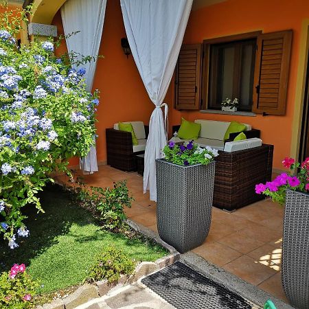 Casa con Giardino Villa Olbia Exterior foto