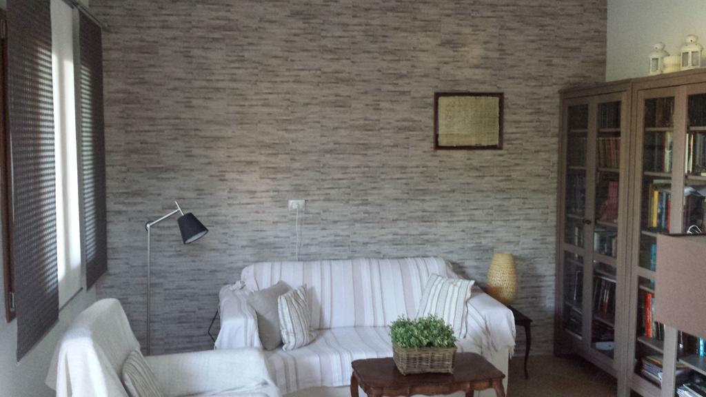 Casa con Giardino Villa Olbia Habitación foto
