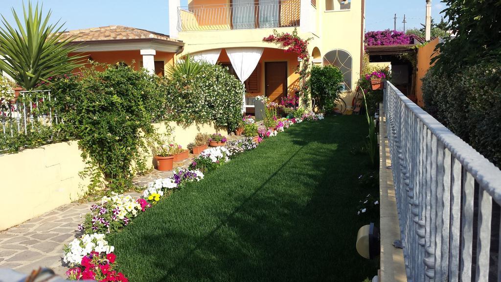 Casa con Giardino Villa Olbia Habitación foto